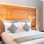 Palace Hotel 5*