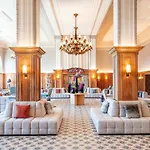 Palace Hotel 5*