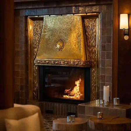 Palace Hotel 5*