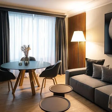 Palace Hotel 5*