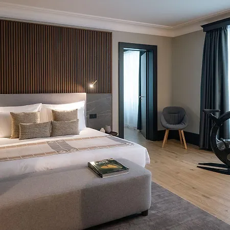 Otel Palace 5*