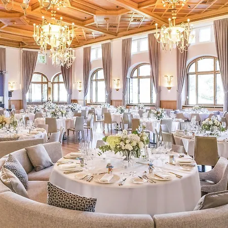 Hotel Palace
