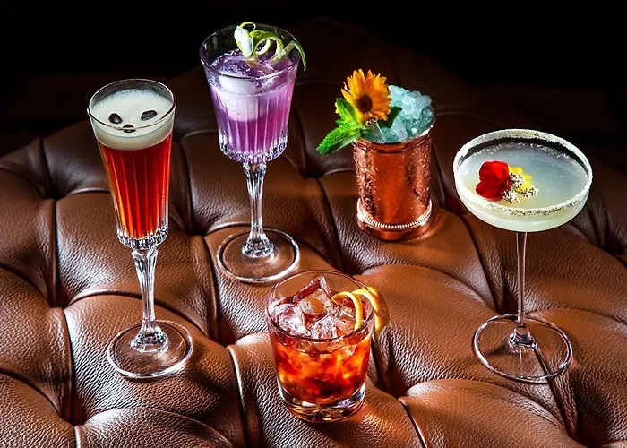 Palace 威拉尔-苏-罗伦